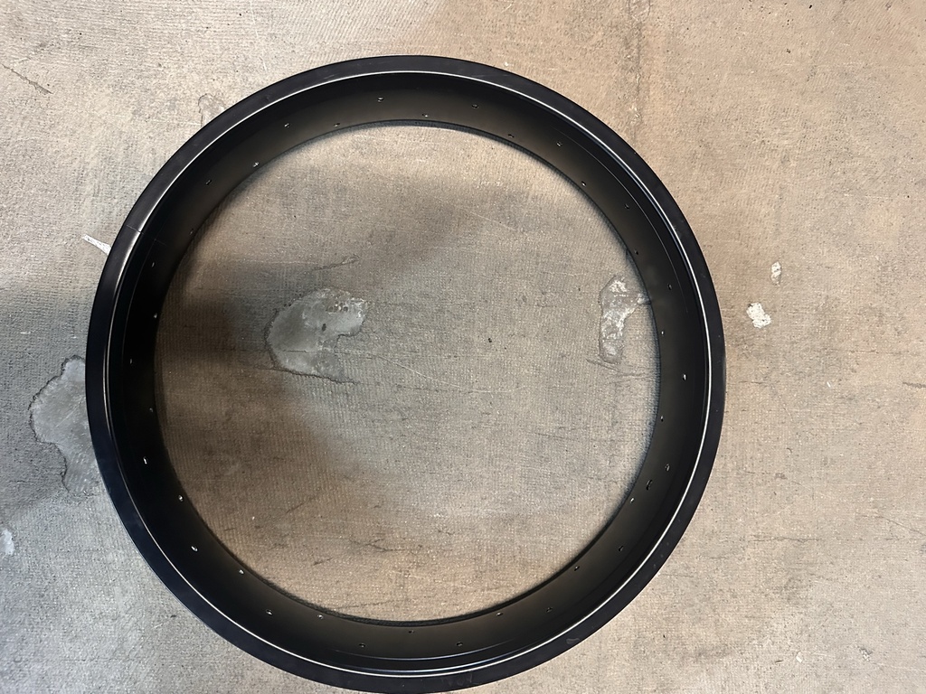 20" x 3.5" velg Samson Zwart