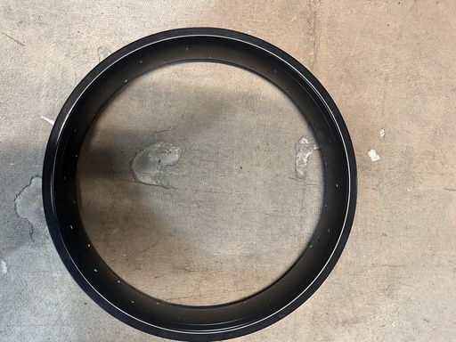 [A0300] 20" x 3.5" velg Samson Zwart